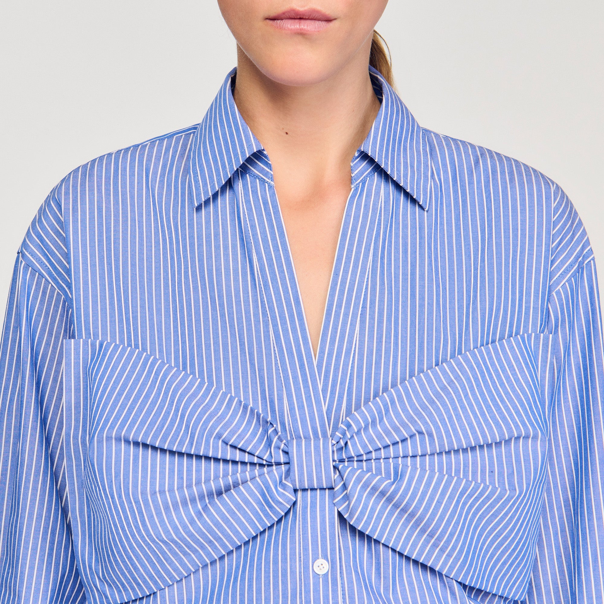 Noeline Oversized Bow Shirt Blu / White