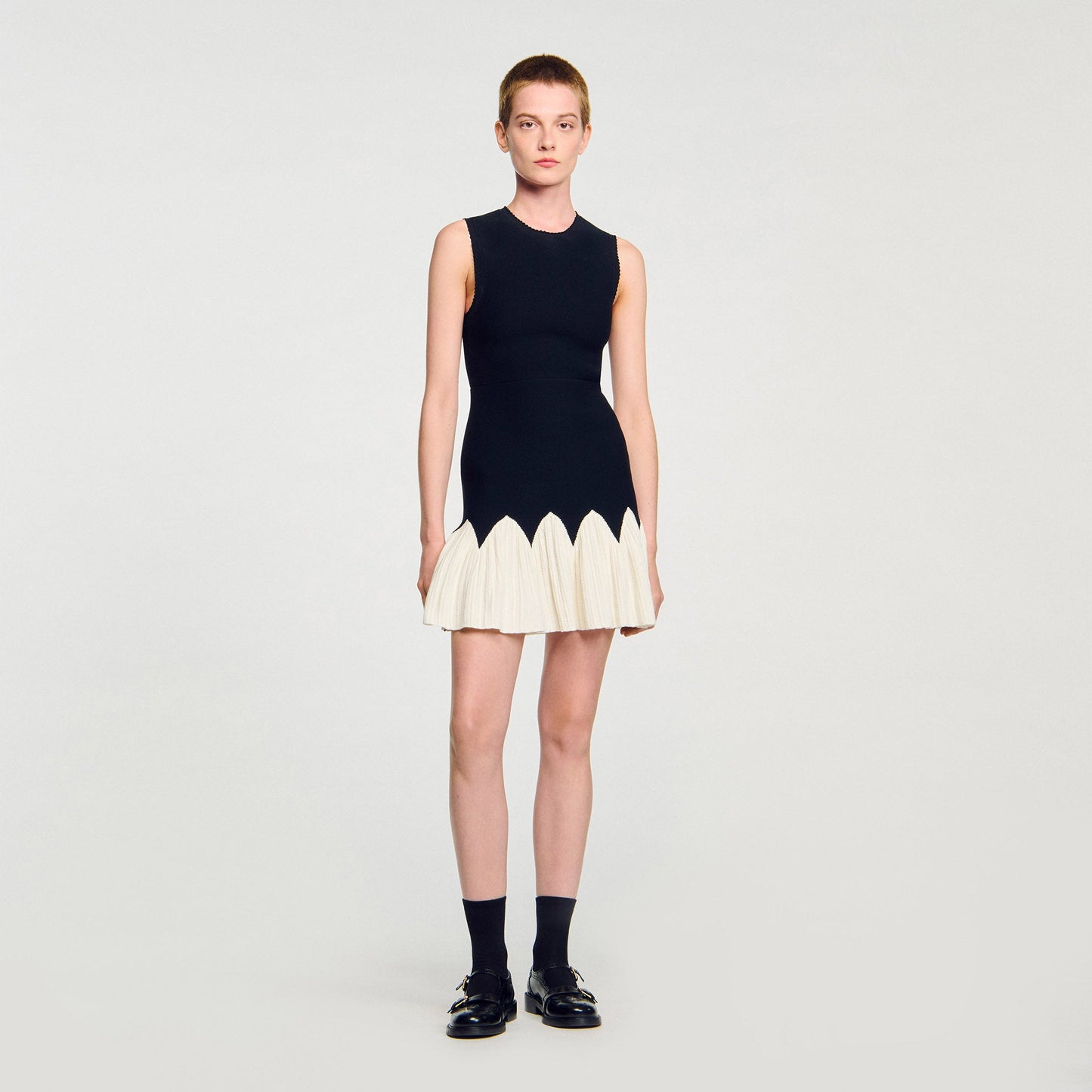 Cassie Two-Tone Short Knit Dress Black / Ecru