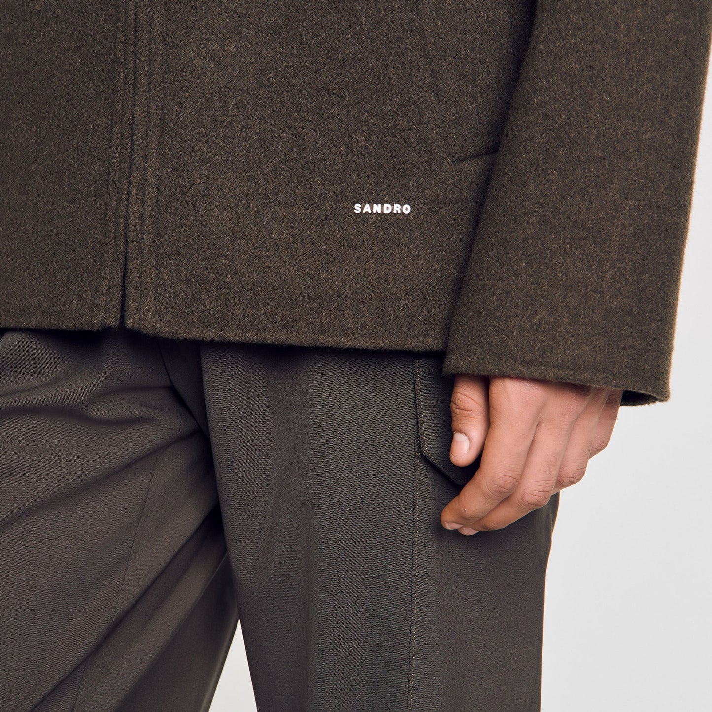 Hooded Windcheater Dark Kaki.