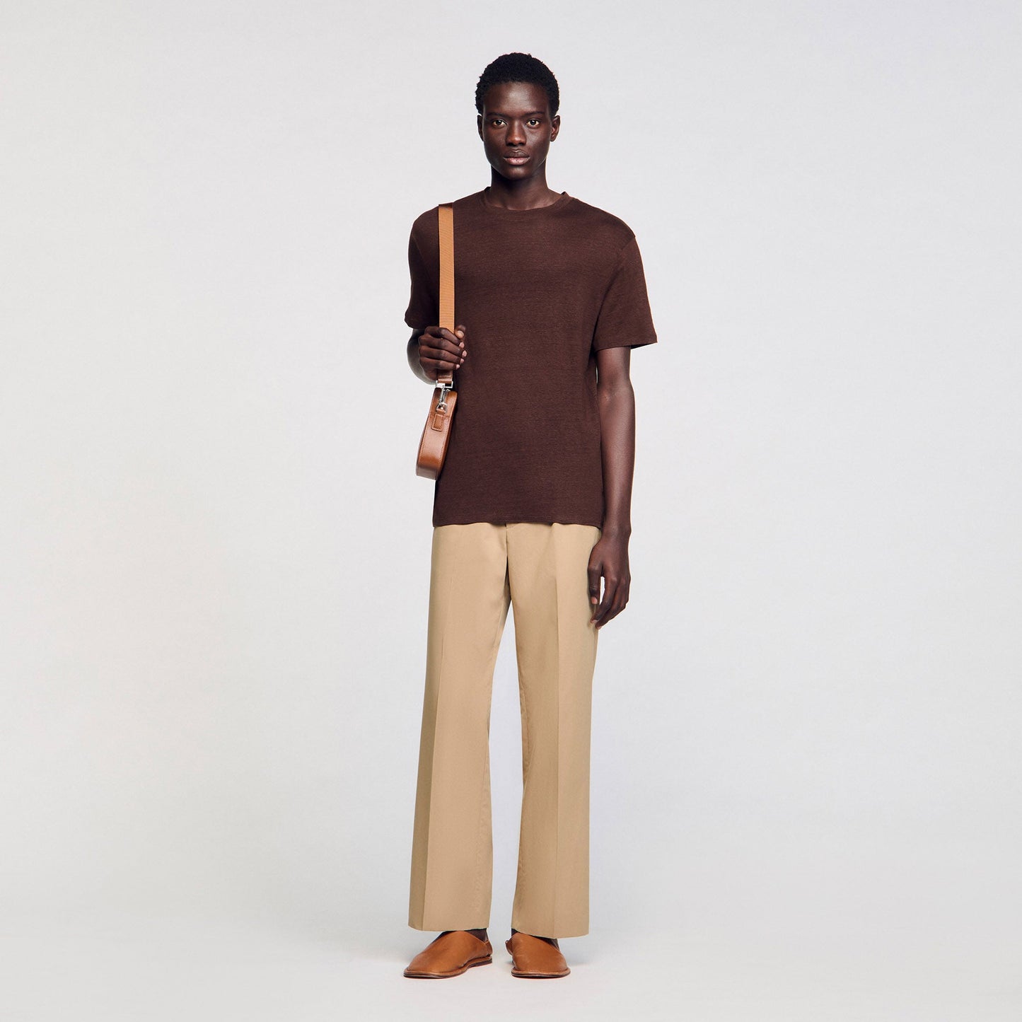 Clash Certified Linen T-Shirt Moka.