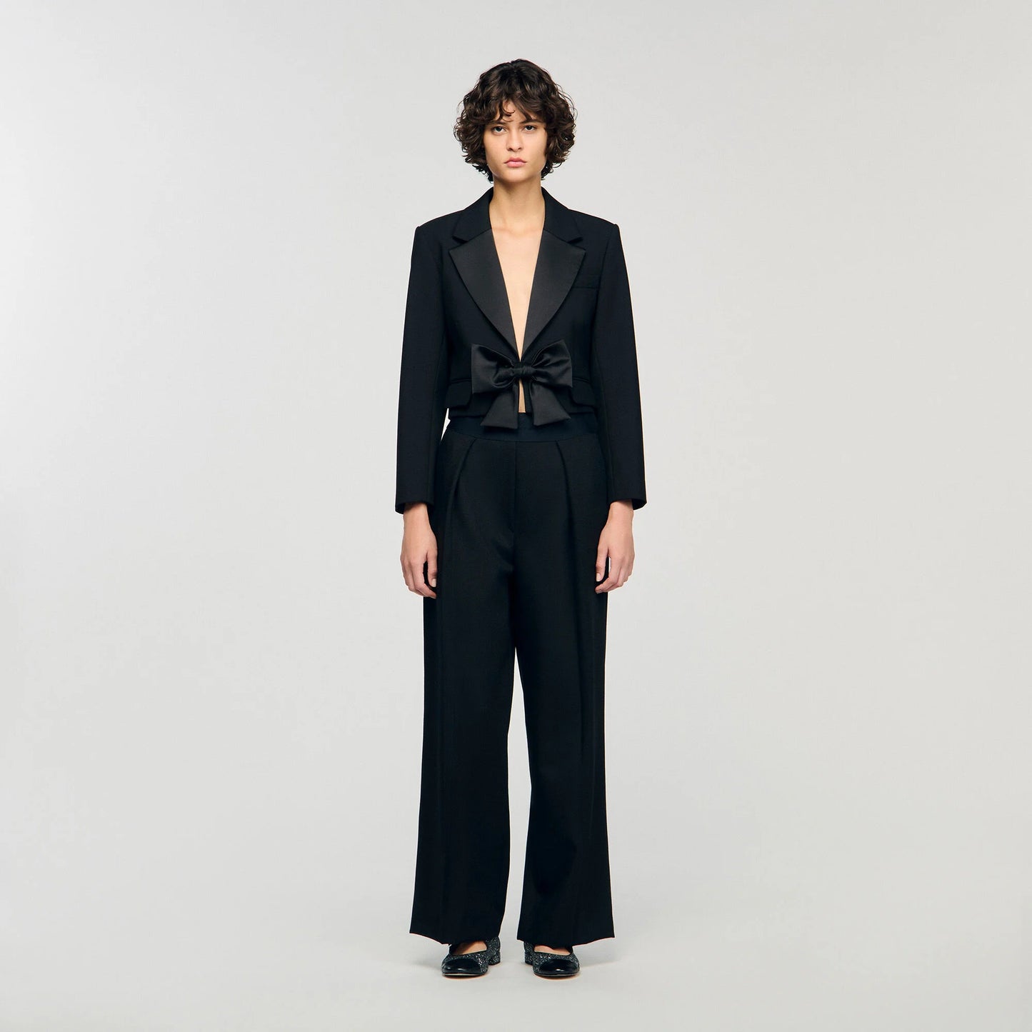 Altesse Short Satin Bow Jacket Black