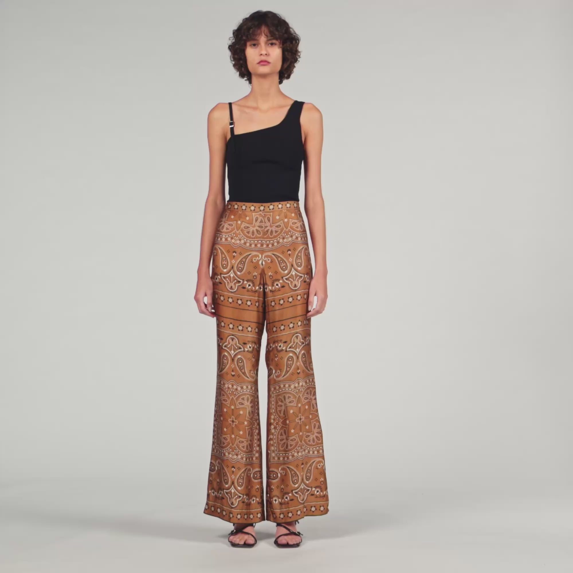 Darius Bandana-Print Floaty Trousers Brown / Black